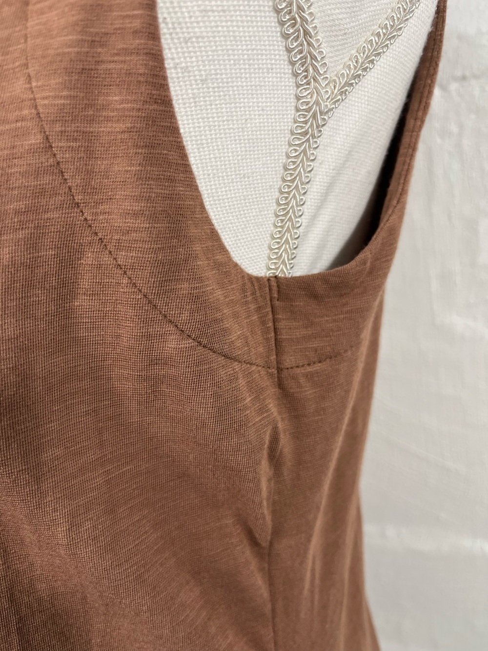 SIGRID OLSEN SLEEVELESS TOP - Picture 14 of 16